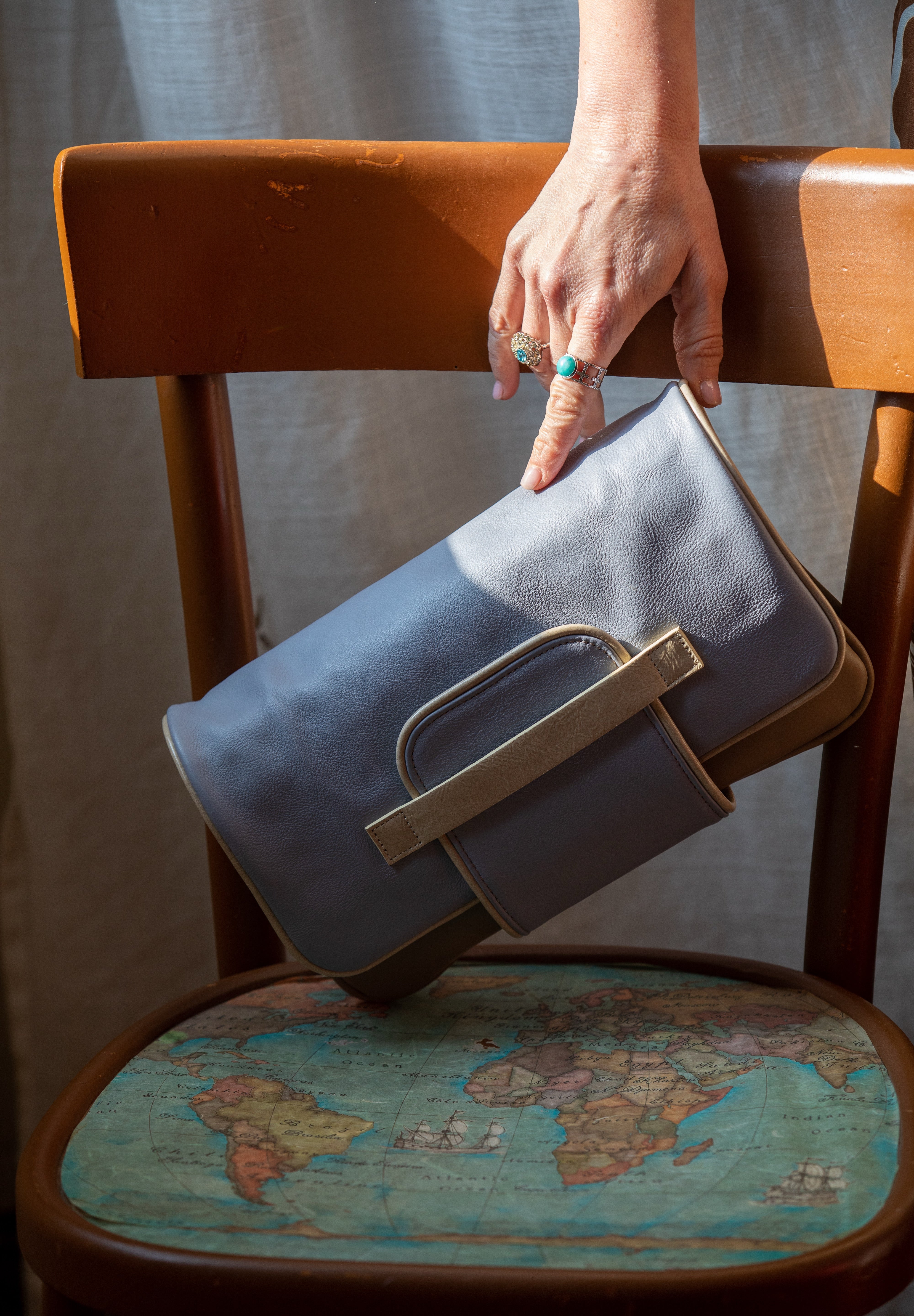 MATILDE in pelle azzurra